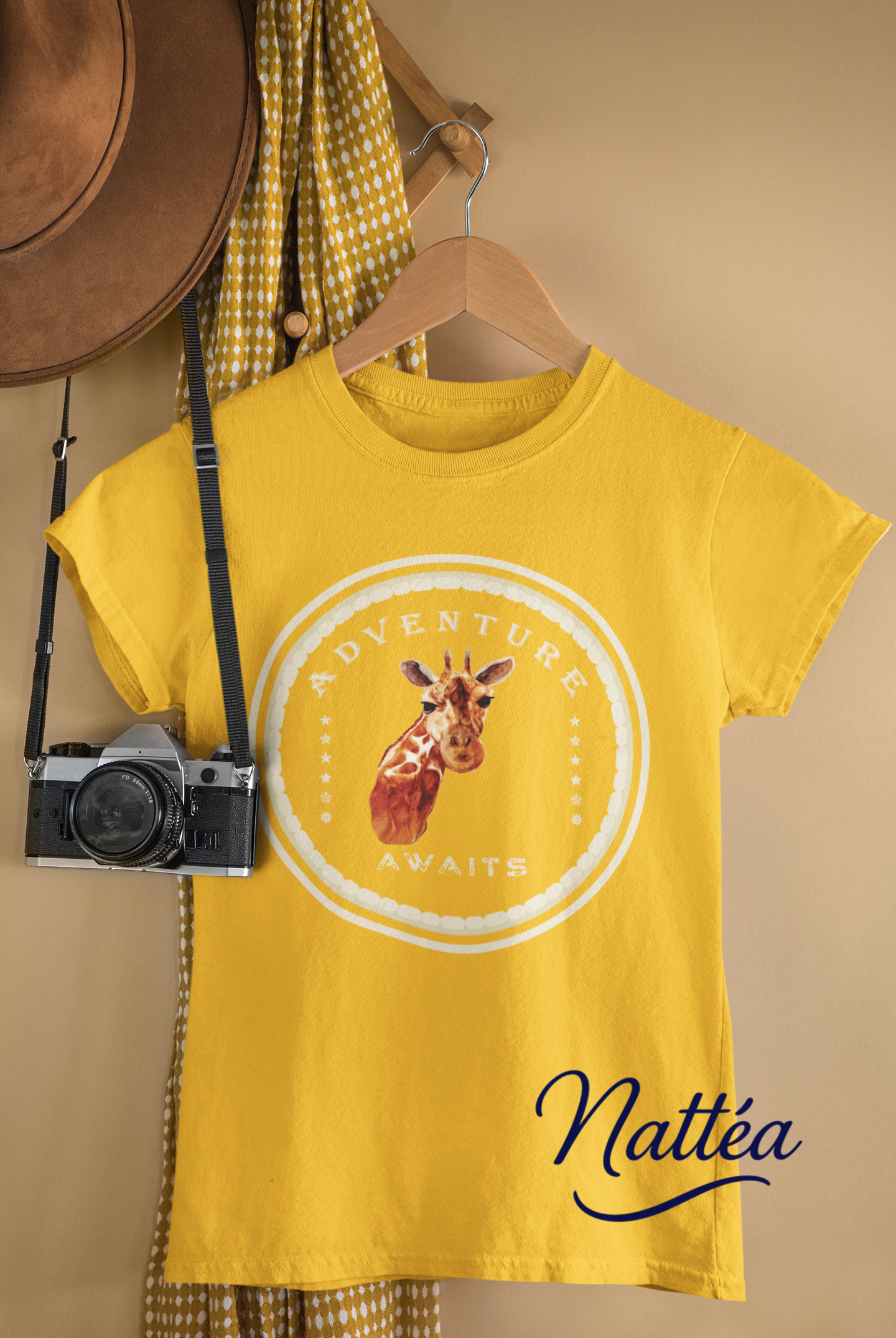 Watercolor Giraffe T-Shirt – Safari Vibes & Adventure Awaits Style