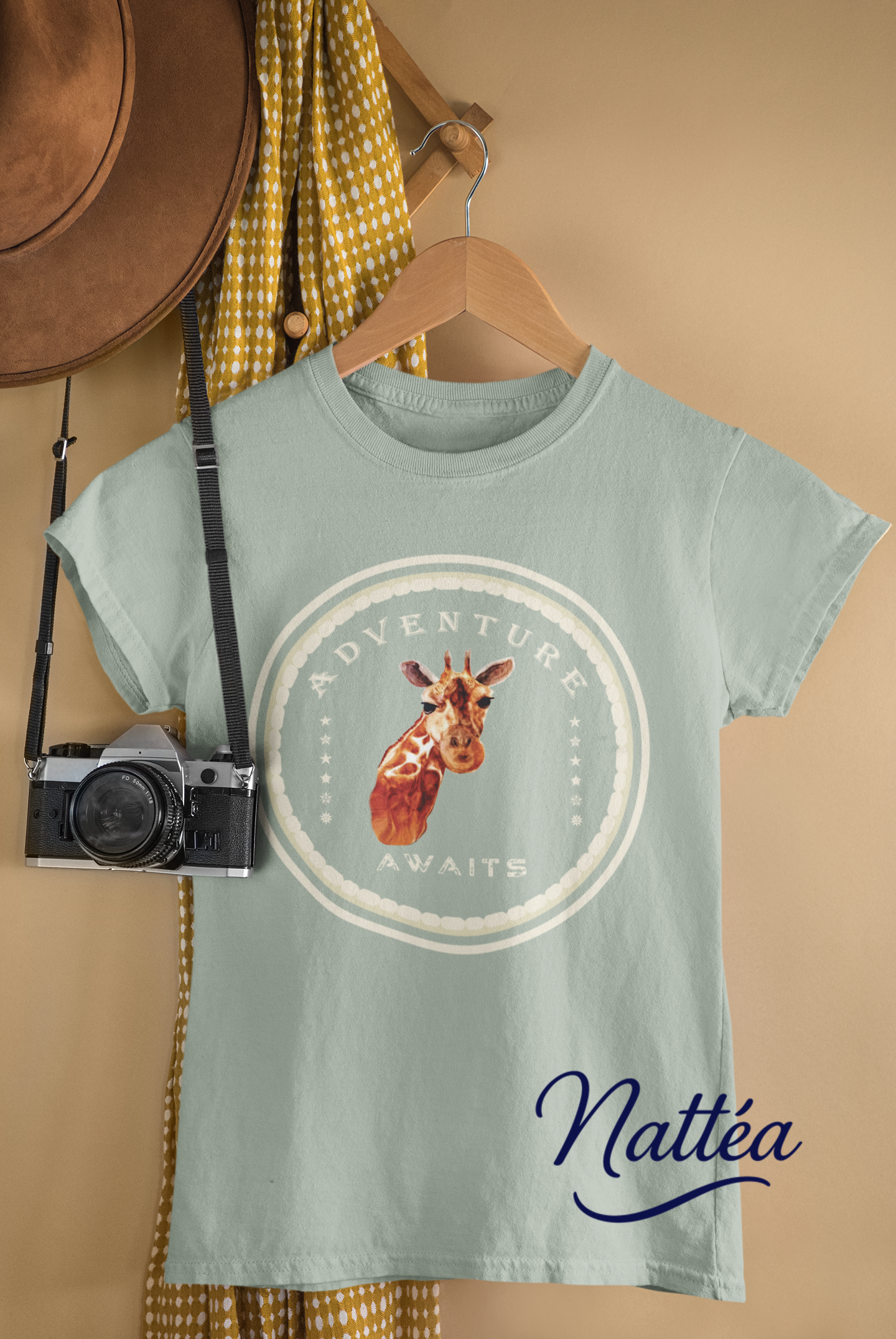 Watercolor Giraffe T-Shirt – Safari Vibes & Adventure Awaits Style