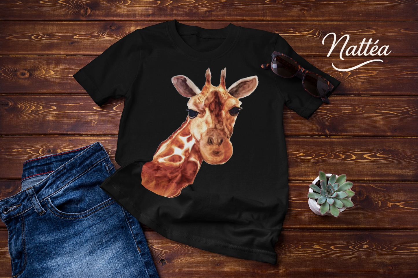 Safari Giraffe Art T-Shirt – Nature-Inspired Watercolor Wildlife Design
