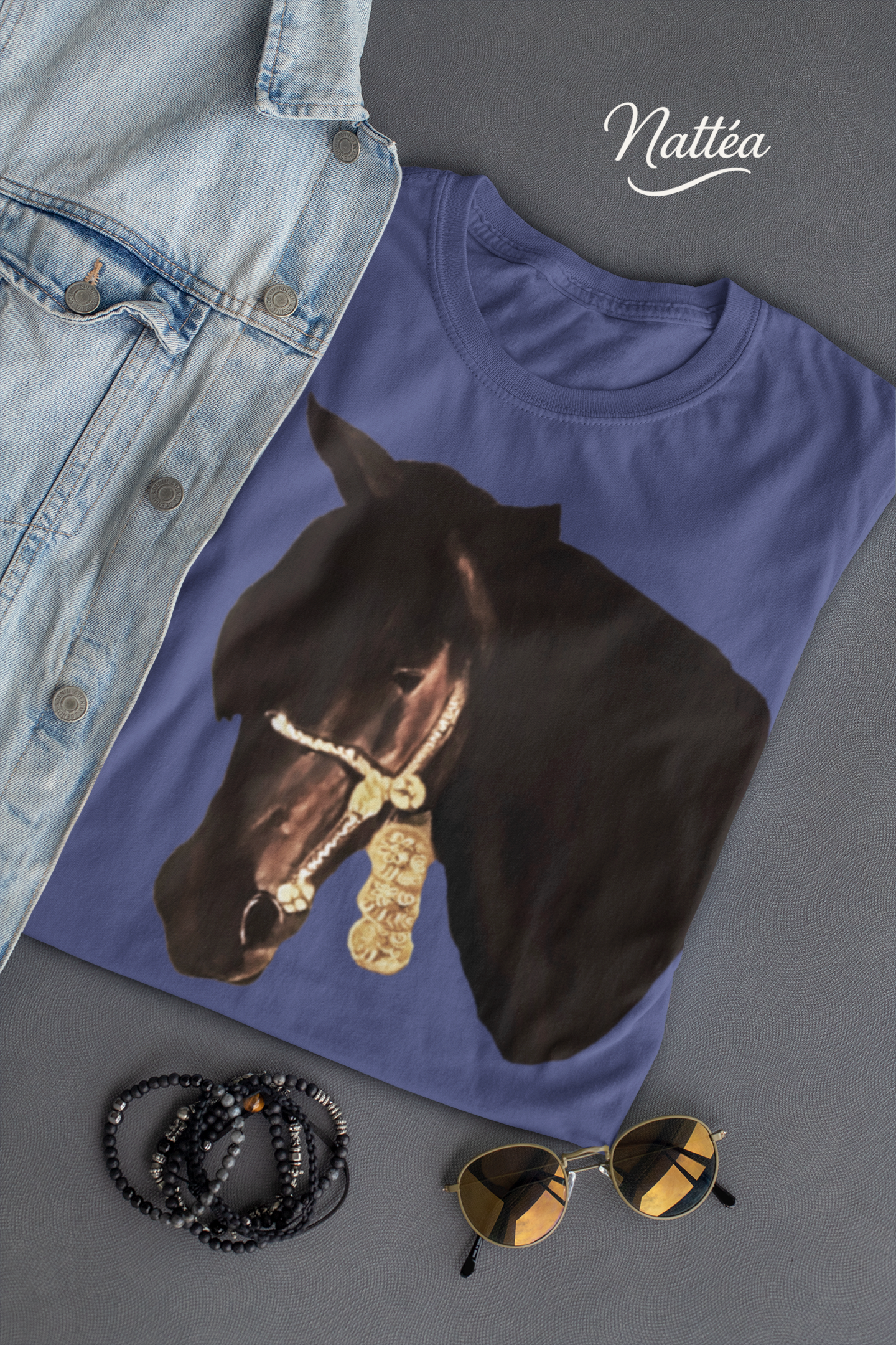 Artistic Horse Vintage Style T-Shirt – Elegant Equestrian Oil Painting Design