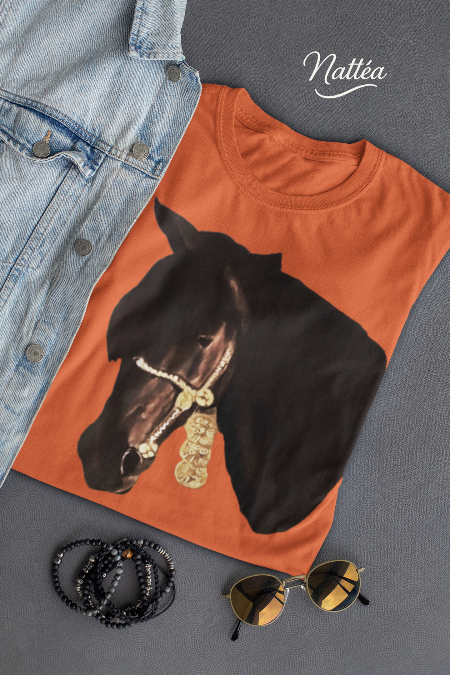 Artistic Horse Vintage Style T-Shirt – Elegant Equestrian Oil Painting Design