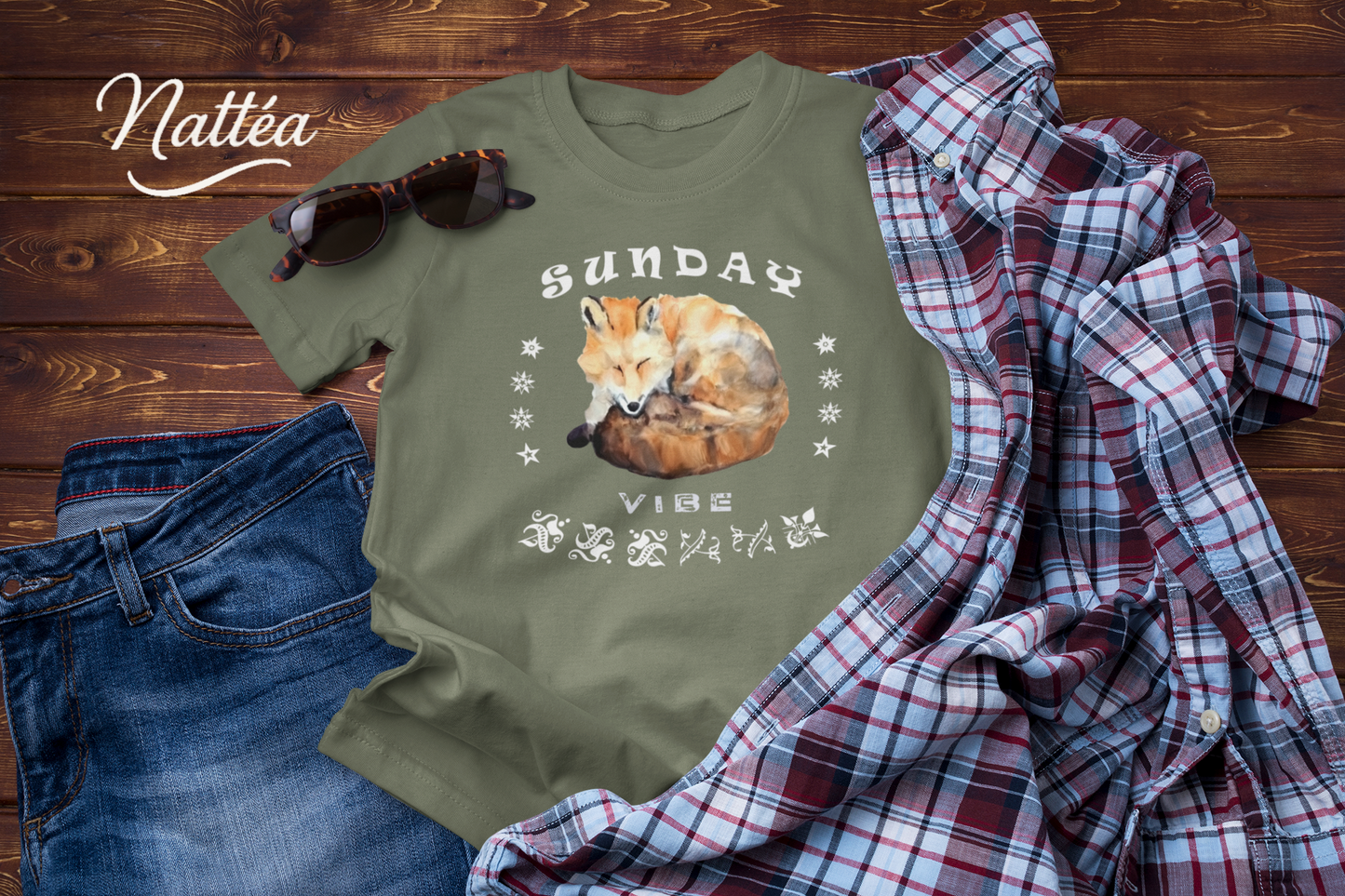 Sunday Vibe Fox T-Shirt – Watercolor Animal Art for Relaxed Style