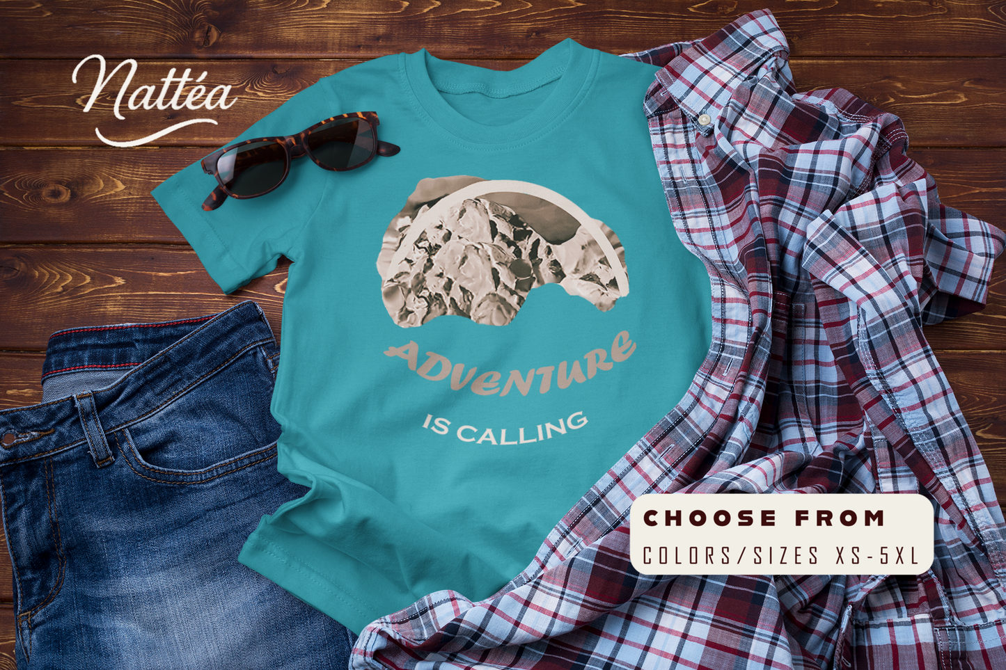 Adventure is calling - Mountains vintage style T-Shirt
