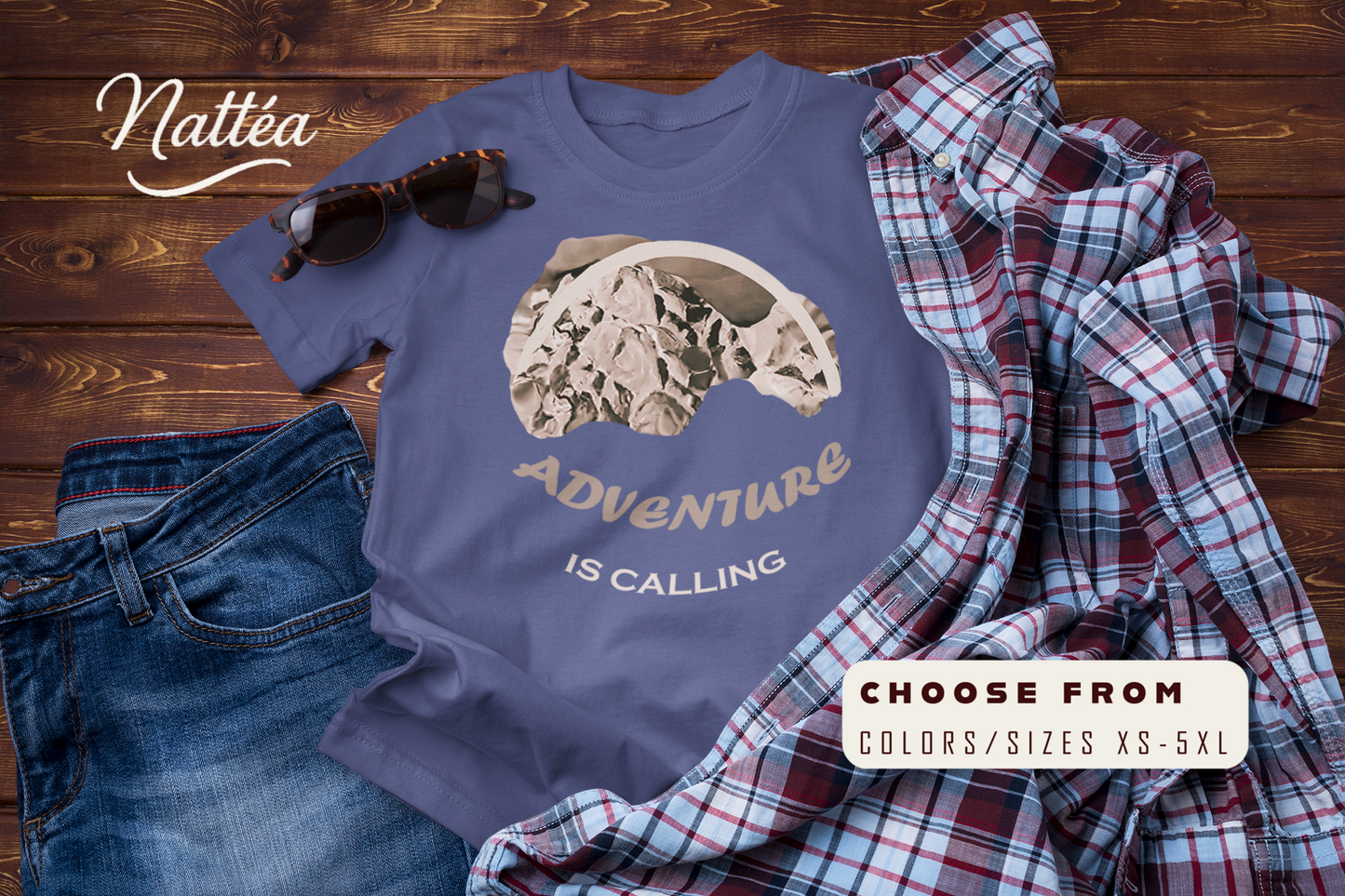 Adventure is calling - Mountains vintage style T-Shirt
