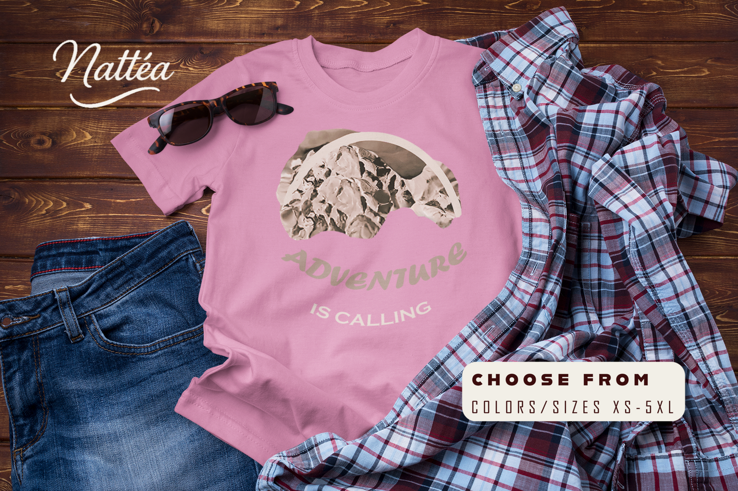 Adventure is calling - Mountains vintage style T-Shirt