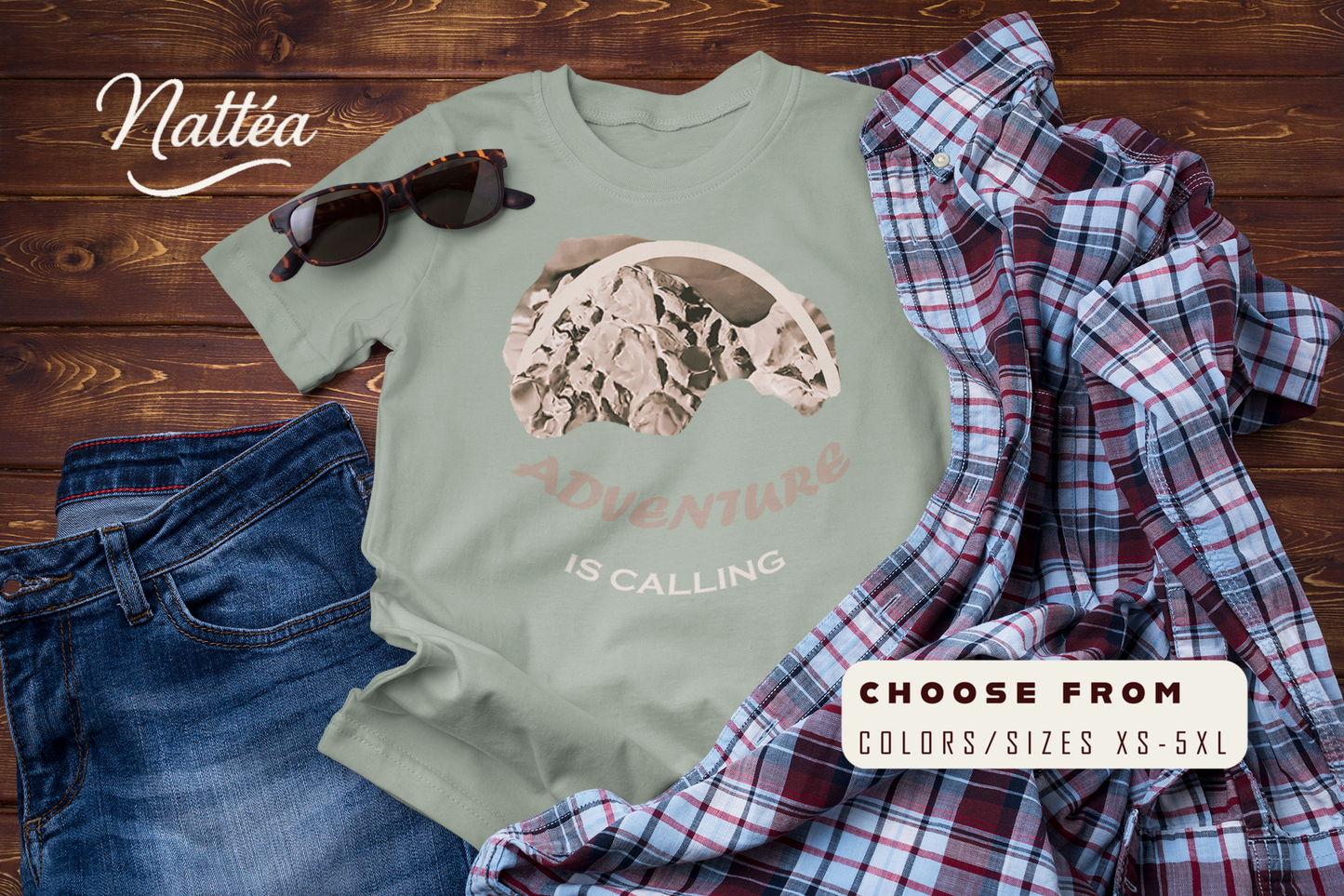 Adventure is calling - Mountains vintage style T-Shirt