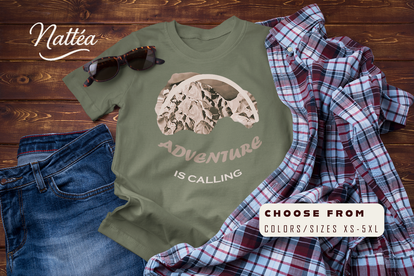 Adventure is calling - Mountains vintage style T-Shirt
