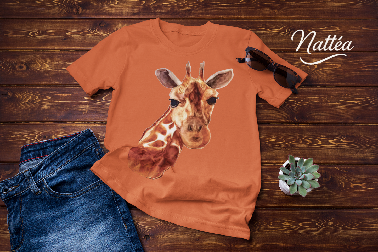 Safari Giraffe Art T-Shirt – Nature-Inspired Watercolor Wildlife Design