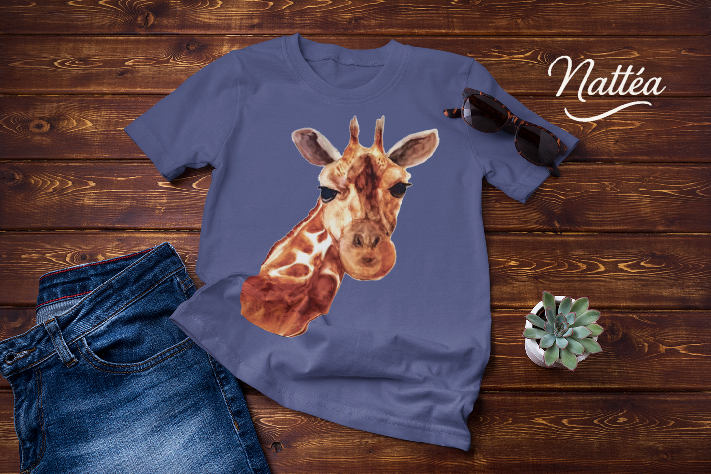 Safari Giraffe Art T-Shirt – Nature-Inspired Watercolor Wildlife Design