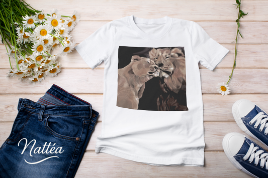 Lions couple T-Shirt - Vintage Design from Original Oil Painting