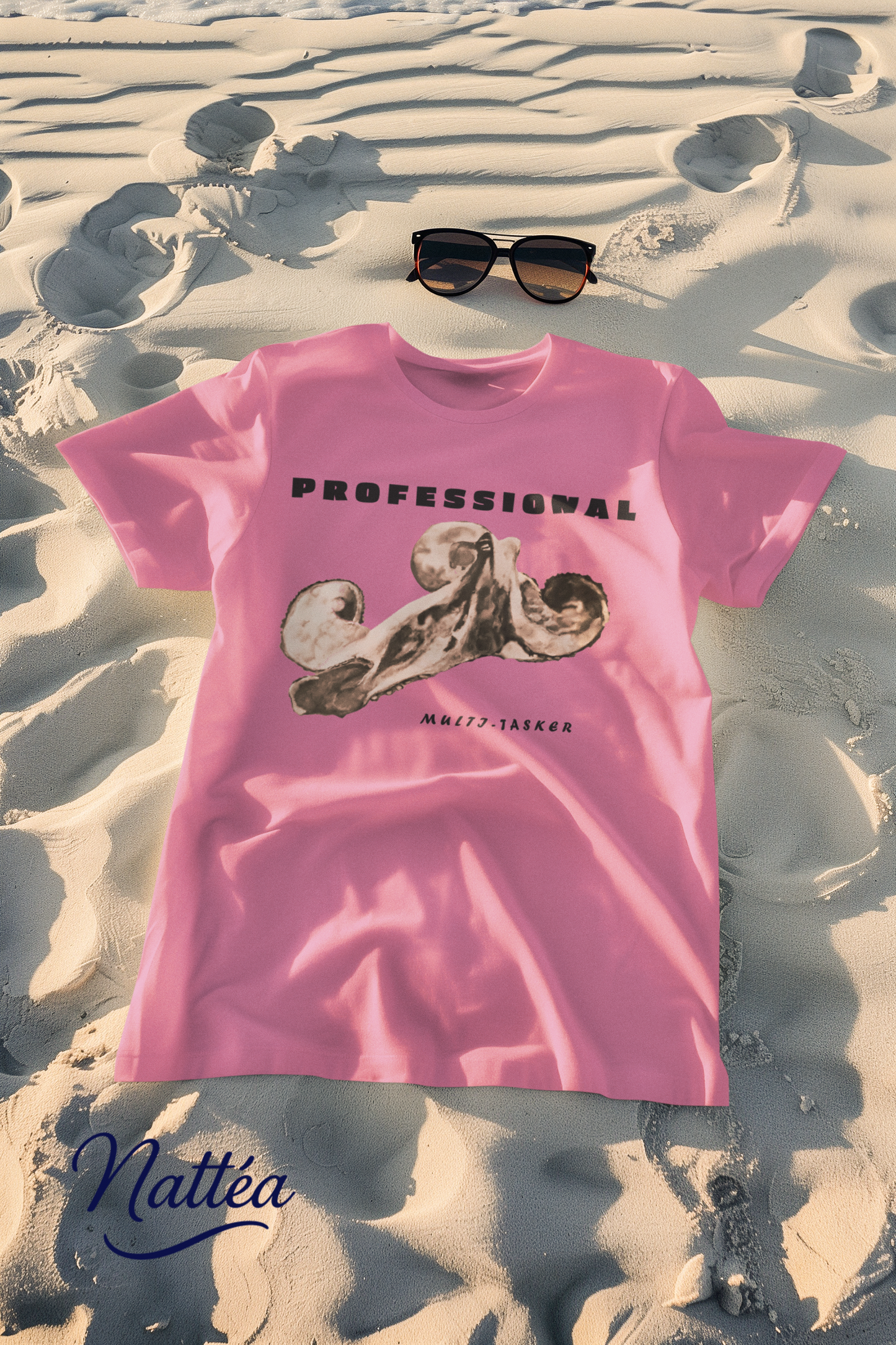 Funny Octopus T-Shirt – Vintage Ocean Creature Art with Professional Multi-Tasker Quote