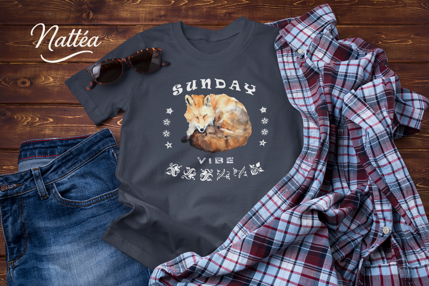 Sunday Vibe Fox T-Shirt – Watercolor Animal Art for Relaxed Style