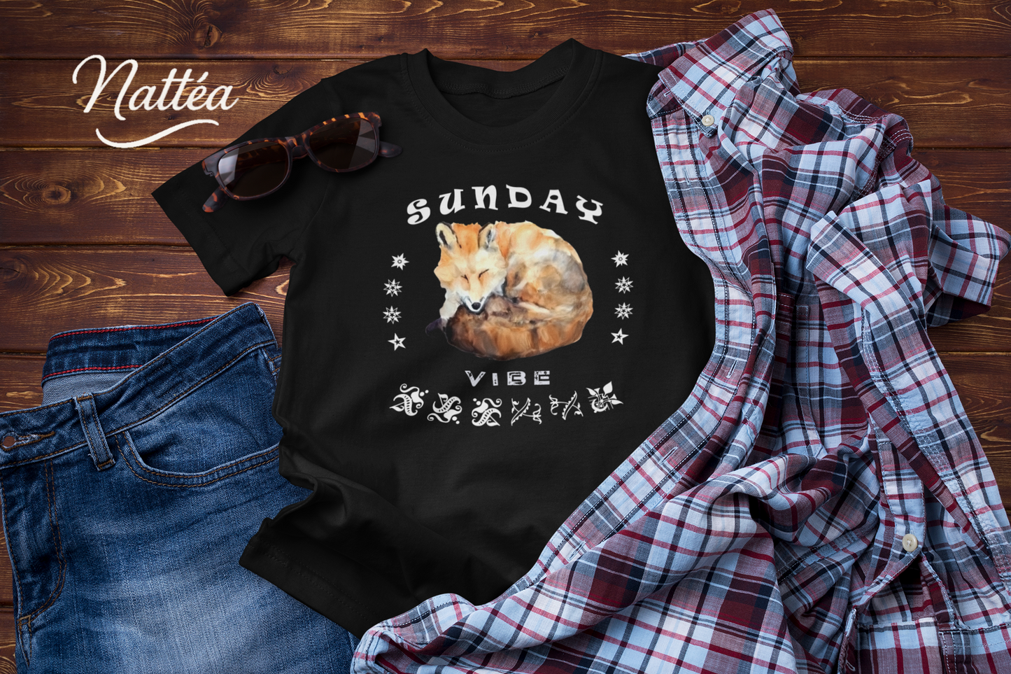 Sunday Vibe Fox T-Shirt – Watercolor Animal Art for Relaxed Style