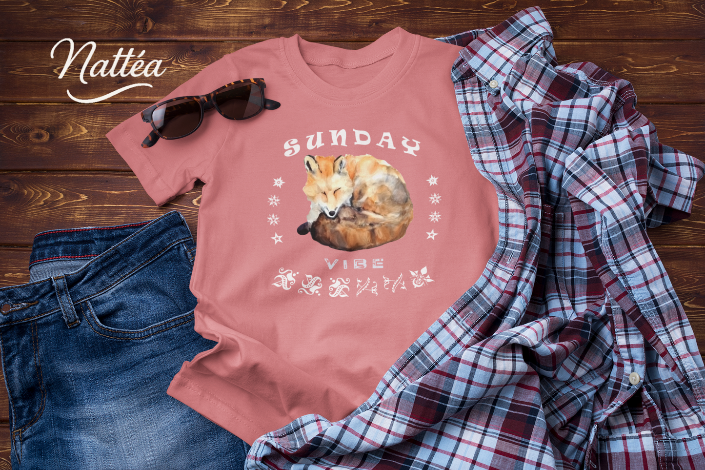 Sunday Vibe Fox T-Shirt – Watercolor Animal Art for Relaxed Style