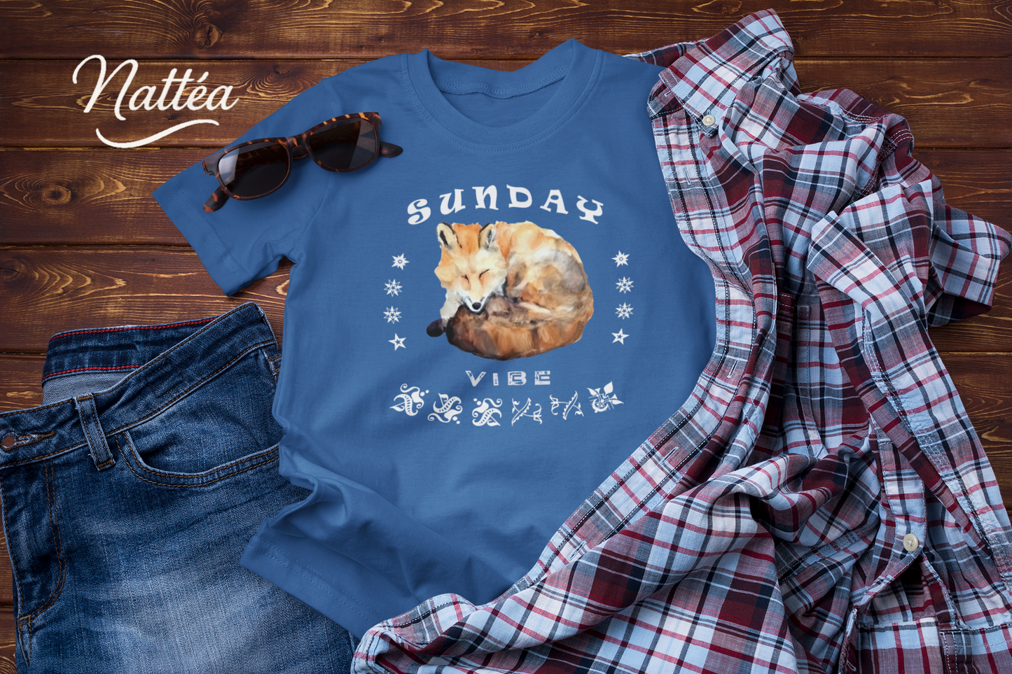 Sunday Vibe Fox T-Shirt – Watercolor Animal Art for Relaxed Style