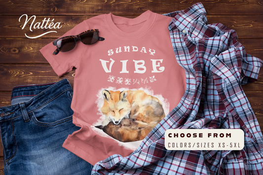 Sunday Vibe Fox T-Shirt – Watercolor Animal Art for Relaxed Style