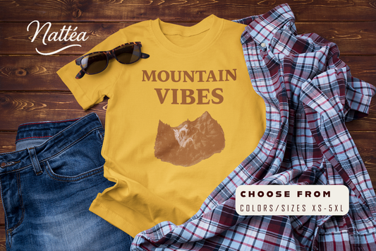 Mountain Vibes T-Shirt – Retro Nature Adventure Hiking Tee