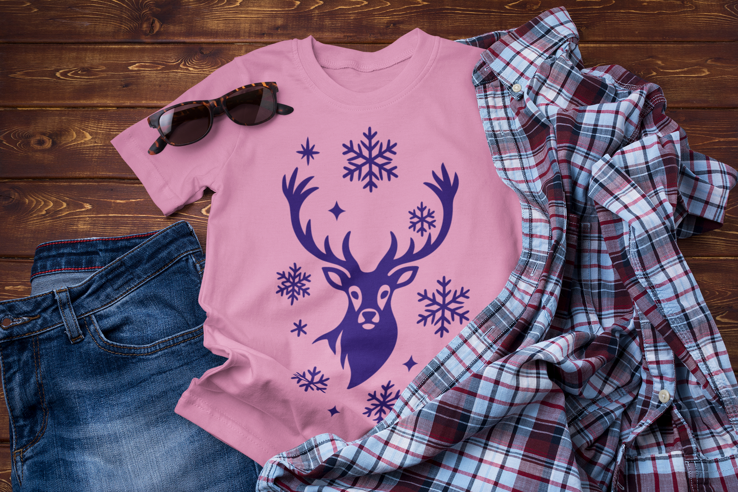 Winter Deer Forest Graphic Tee – Minimal Snowflake Design