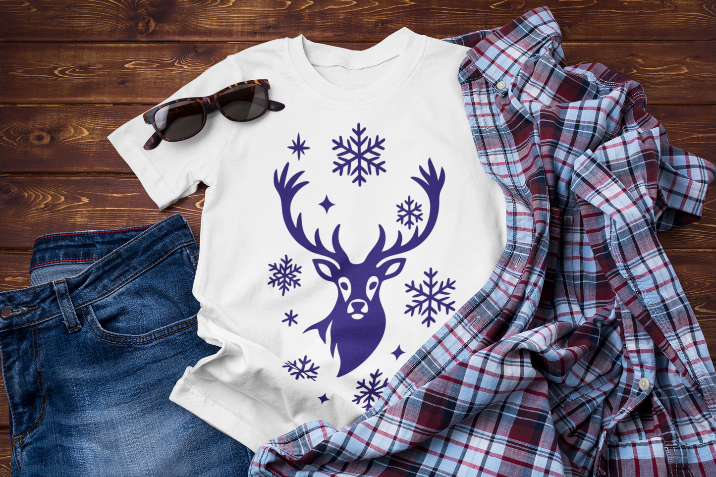 Winter Deer Forest Graphic Tee – Minimal Snowflake Design