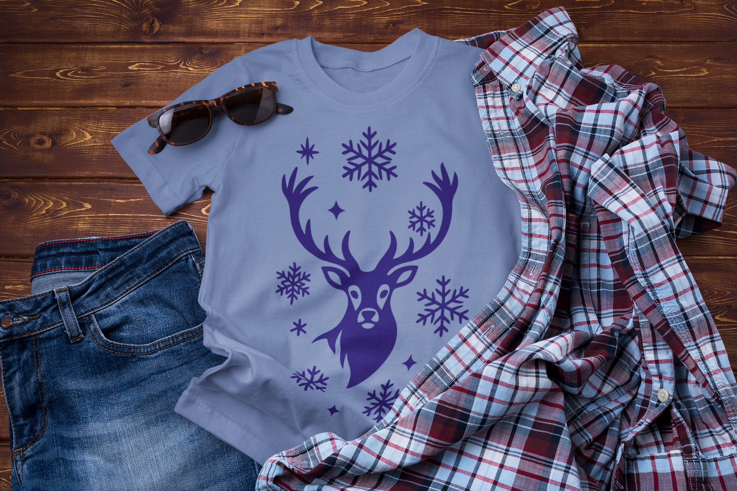 Winter Deer Forest Graphic Tee – Minimal Snowflake Design
