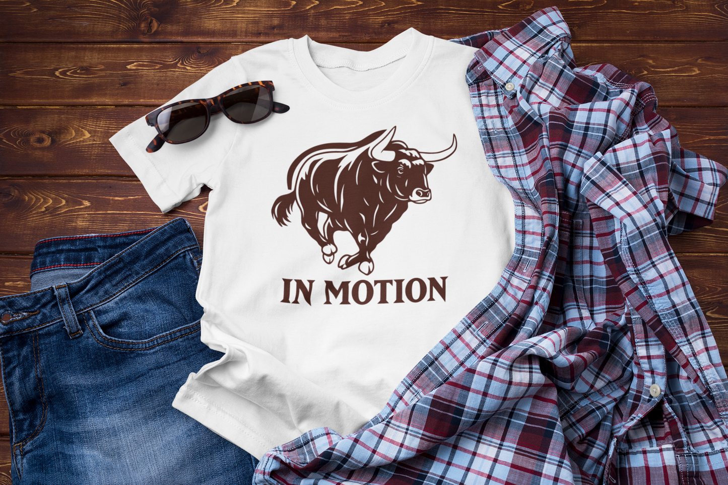 Untamed Horizons – Vintage Bull Adventure Graphic Tee