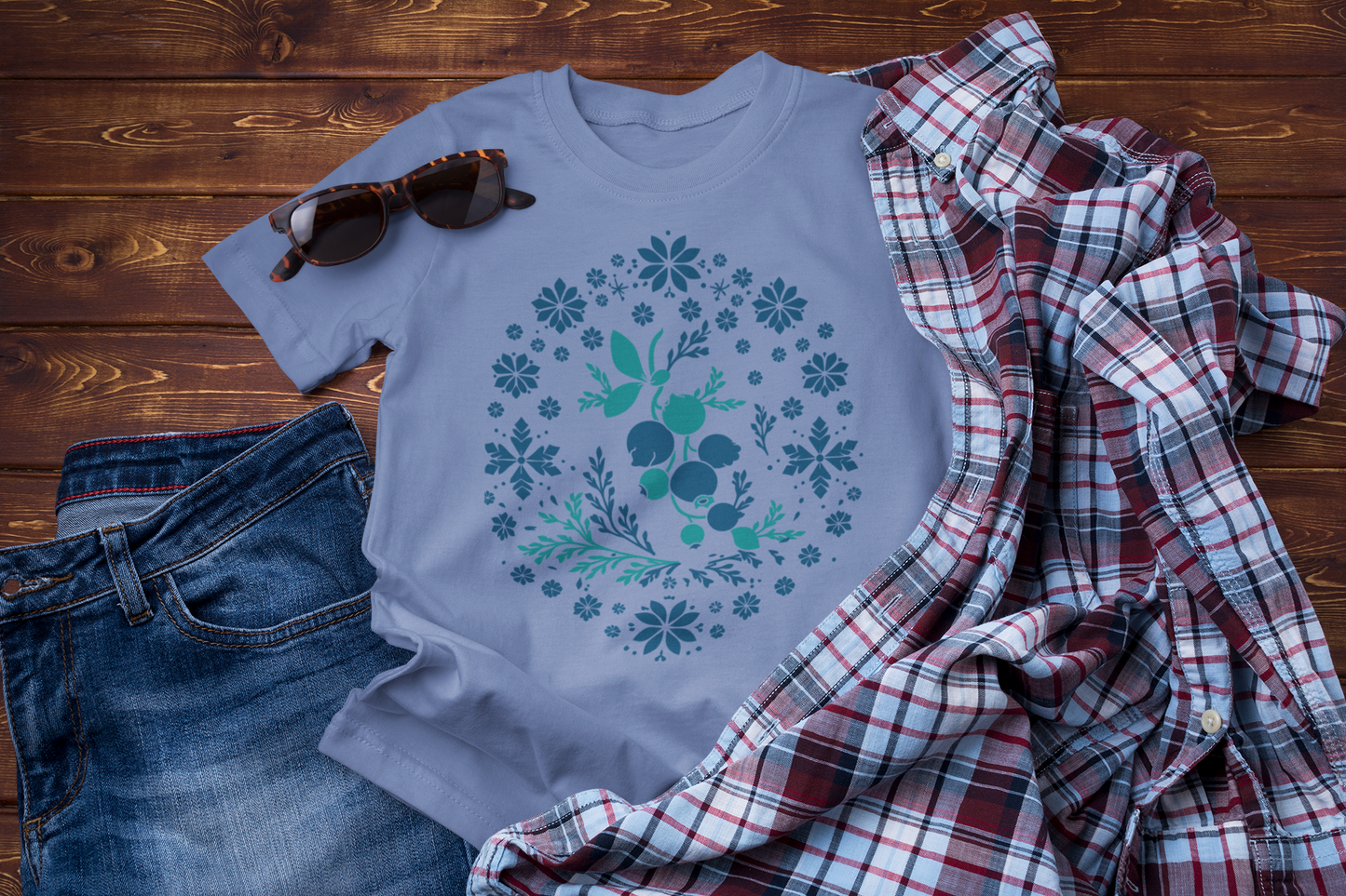 Quiet Winter Berries – Folk Botanical Graphic Tee