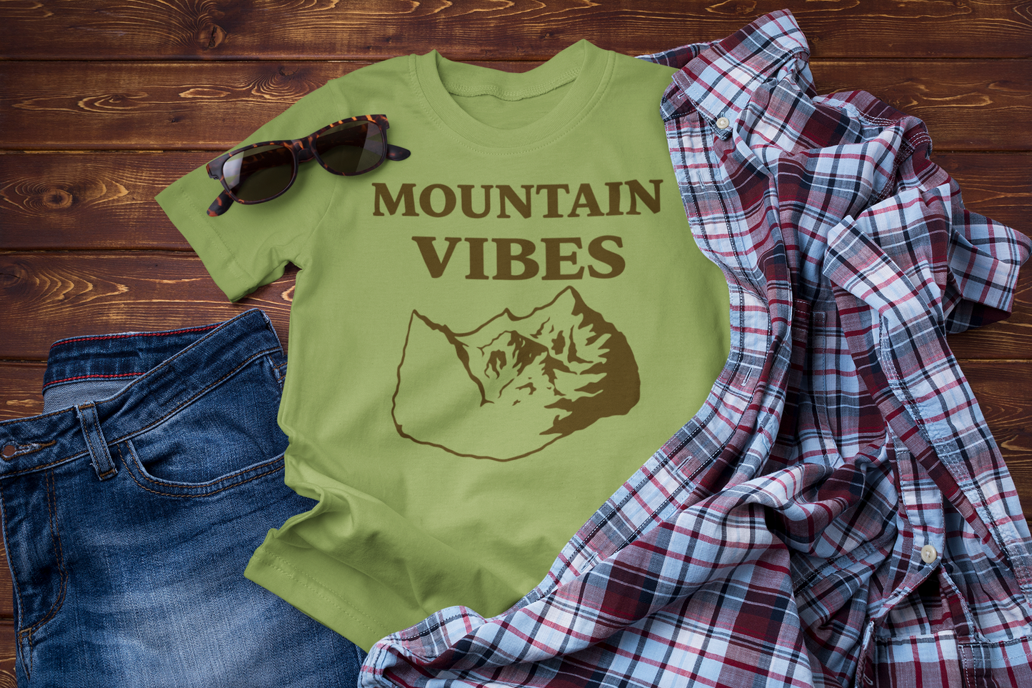 Mountain Vibes Graphic Tee – Outdoor Adventure Nature T-Shirt